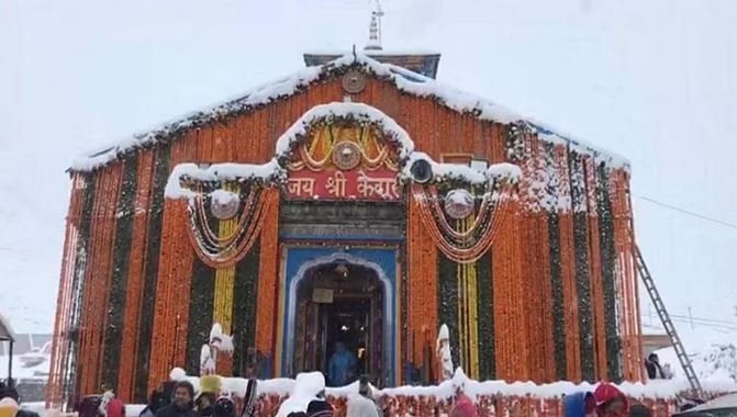 श्री केदारनाथ मंदिर परिसर में आतिशबाज़ी का भ्रामक वीडियो वायरल करने वालो पर बीकेटीसी करेगी वैधानिक कार्यवाही